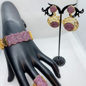 pink-bracelet-set